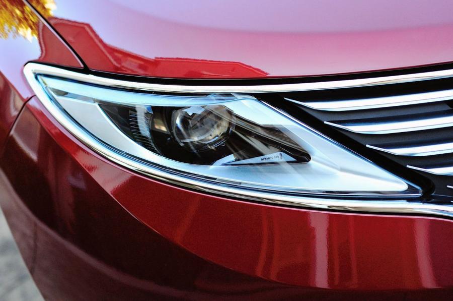  Lincoln MKZ 2013 года  (фото 45 из 65)